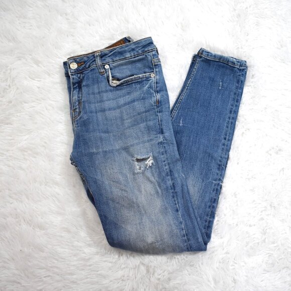 Zara Distressed Skinny Jeans Size 8 Color Blue Gently‎ Used Condition - Picture 1 of 5